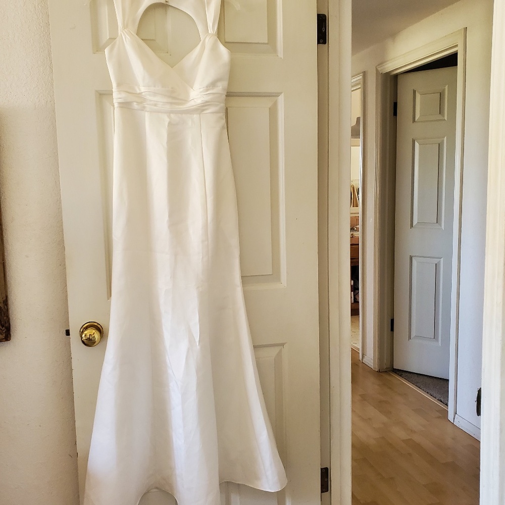 ALFRED ANGELO Off White Ivory Sleeveless Open Back Mermaid Maxi Dress Size 2
